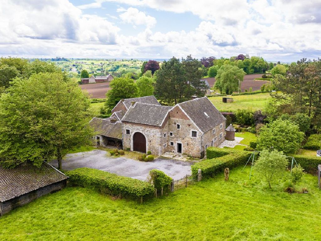 Corps de ferme ayeneux 650000€ Wuidard Immo Corps de ferme ayeneux 650000€ Wuidard Immo